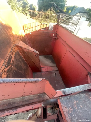 Culegator de porumb - imagine 3