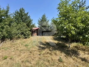 DOMNESTI , TEREN 698 MP, DESCHIDERE 17,19 MP, IMPREJMUIT CU GARD - imagine 8