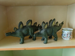 Vand jucarie de cauciuc moale dinozaur Stegosaurus- 2 bucati.
