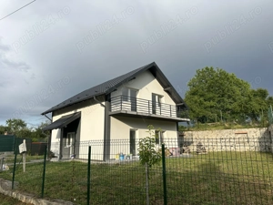 Casa de vanzare in Curtea de Arges, 130 mp utili, teren 500 mp. - imagine 9