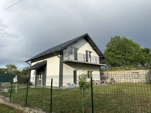 Casa de vanzare in Curtea de Arges, 130 mp utili, teren 500 mp.