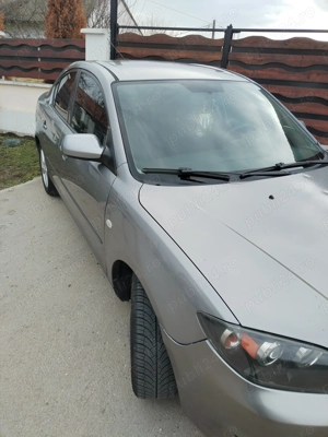 Vând Mazda 3 an 2005  - imagine 4