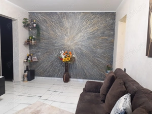 Vanzare Apartament 2 cam. cf.1 semid.,etajul 4, mobilat si utilat nou in zona Hipodrom - Bariera - imagine 4