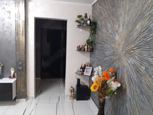 Vanzare Apartament 2 cam. cf.1 semid.,etajul 4, mobilat si utilat nou in zona Hipodrom - Bariera - imagine 6