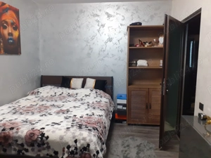 Vanzare Apartament 2 cam. cf.1 semid.,etajul 4, mobilat si utilat nou in zona Hipodrom - Bariera - imagine 8