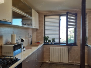 Vanzare Apartament 2 cam. cf.1 semid.,etajul 4, mobilat si utilat nou in zona Hipodrom - Bariera - imagine 10