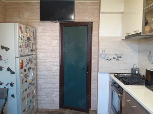 Vanzare Apartament 2 cam. cf.1 semid.,etajul 4, mobilat si utilat nou in zona Hipodrom - Bariera - imagine 13