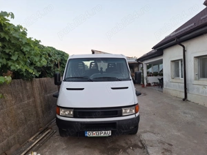 Autoplatforma Iveco 65c15 