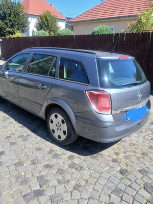 Opel Astra H Caravan 1,6  Benzina din 2006 - imagine 4