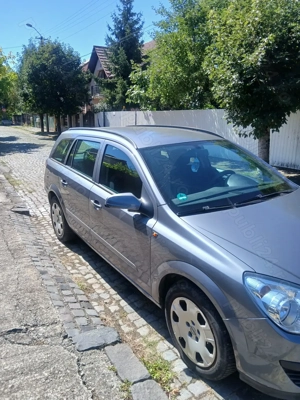 Opel Astra H Caravan 1,6  Benzina din 2006 - imagine 10