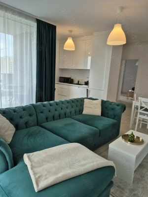 Proprietar închiriez apartament lux 2camere 58 mp cu garaj Torontal zona foarte buna  - imagine 4