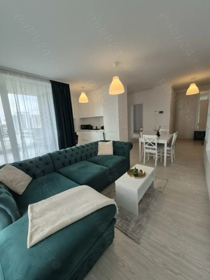 Proprietar închiriez apartament lux 2camere 58 mp cu garaj Torontal zona foarte buna