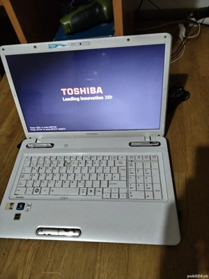Laptop Toshiba Satellit L755D