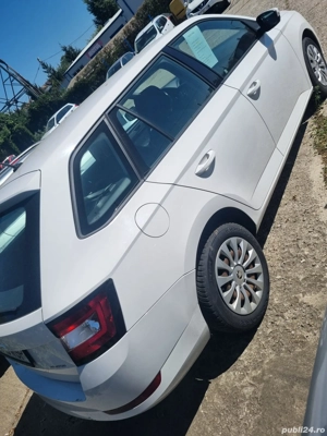 Skoda Fabia 2021 - imagine 5