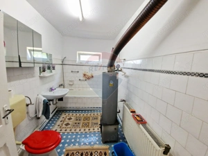 Vand sau schimb cu apartament  2 sau 3 camere si diferenta - imagine 10