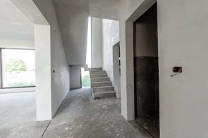 Casă premium semi-finisată de vânzare Curtici, cartier nou Comision 0