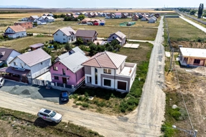 Casă premium semi-finisată de vânzare Curtici, cartier nou Comision 0 - imagine 2