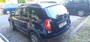 vând Dacia Duster 1.5 dci 4x4 pachet drumuri grele  - imagine 4