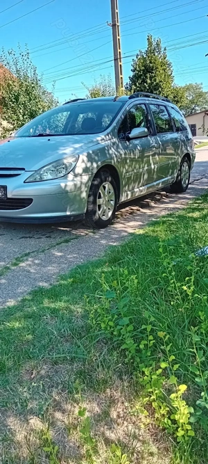  Peugeot 307 sw an 2003  09 Carte service 