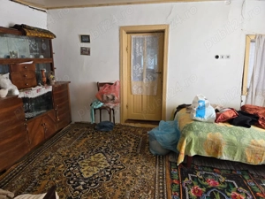 Teren intravilan și casa batraneasca - imagine 4