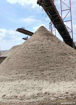 Recoltez  moloz la domiciliu , aduc nisip și sorturi - imagine 3