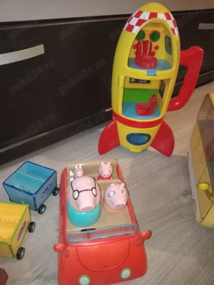 Lot jucarii Peppa pig  raccheta tren masina bus  - imagine 3
