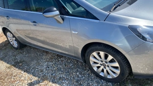 Opel Zafira 2.0 Dth automata - imagine 2 Opel Zafira 2.0 Dth automata - imagine 2