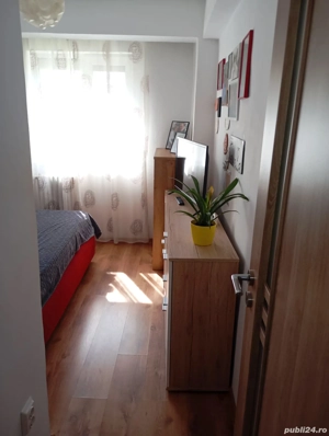 Vand apartament 4 camere  - imagine 8