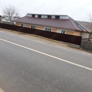 Închiriez spațiu comercial 