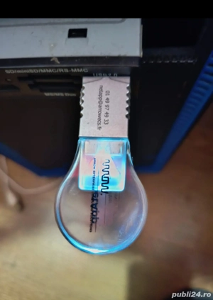 Memorie USB cu 70 de melodii de relaxare antistress 