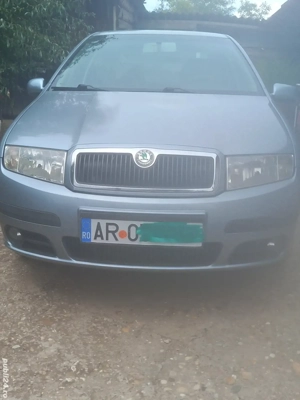 Vând Skoda Fabia