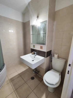 Parter apartament bulevard ptr clinica sau notariat vad comercial 20 loc parcare gratuit Eroii revol - imagine 2