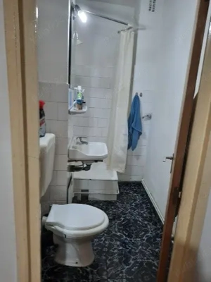 Camera de inchiriat ( doua camera ) - imagine 5