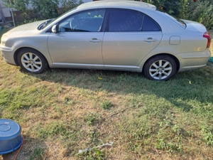 Vand Toyota Avensis 2007