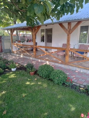 Casa cu teren Munteni, Galati. 8 km de Tecuci