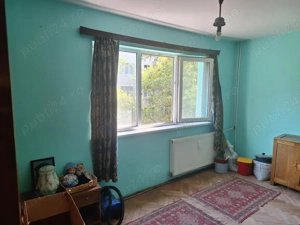 Apartament de vanzare 3 camere etaj 2 din 4 zona Nord Complex Mestesugaresc - imagine 4