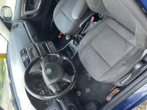 Vând sau schimb Skoda Fabia 2 diesel 1.2  - imagine 5