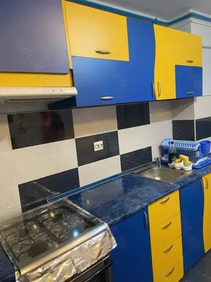 Inchiriez apartament 2 camere, decomandat in zona Modern - imagine 7