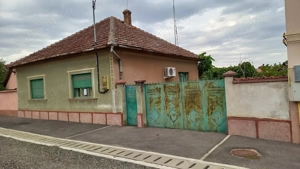 Casa de vânzare  - imagine 2