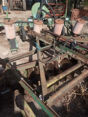 Vând utilaje agricole  - imagine 9