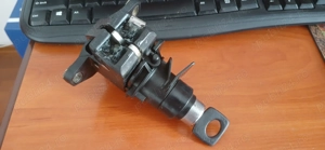 Incuietoare portbagaj cu cheie Mercedes W124 - imagine 2