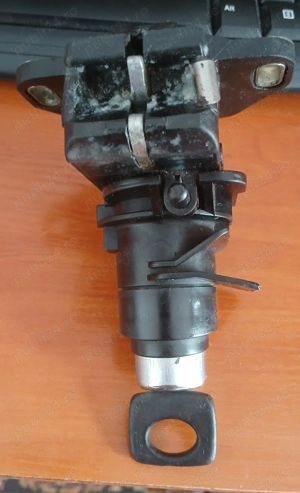 Incuietoare portbagaj cu cheie Mercedes W124