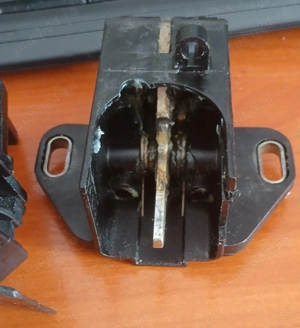 Incuietoare portbagaj cu cheie Mercedes W124 - imagine 5