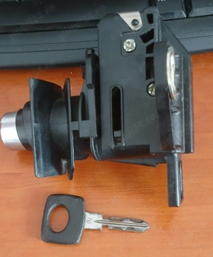 Incuietoare portbagaj cu cheie Mercedes W124 - imagine 4