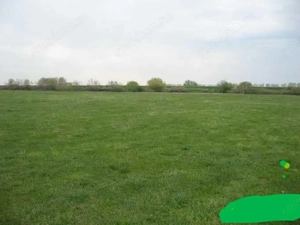 Teren construibil de vanzare