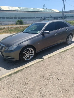 Mercedes E class  - imagine 5 Mercedes E class  - imagine 5