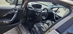 Peugeot 2008 crossover 1.6 bluehdi an 2017 - imagine 8