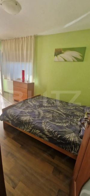Apartament de 49 mp cu vedere la padure - zona Florilor - imagine 9