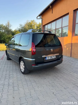 Peugeot 807 2.0 HDi 2008 Navi NAVTEQ 7 locuri - imagine 2