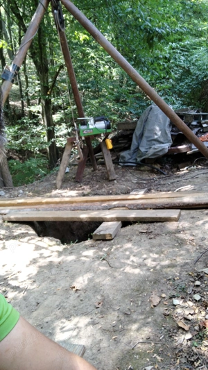 Vând scule de făcut fântâni 